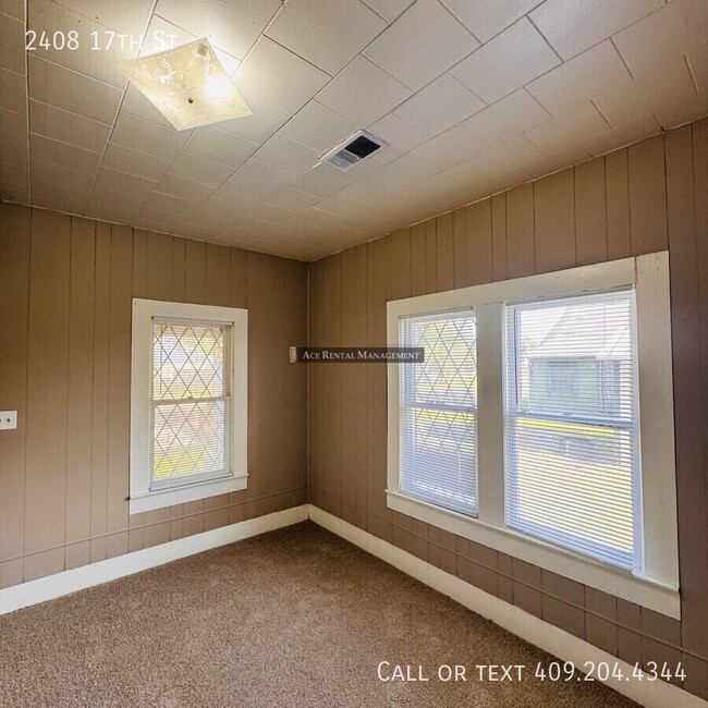 2408 17th St in Port Arthur, TX - Building Photo - Building Photo