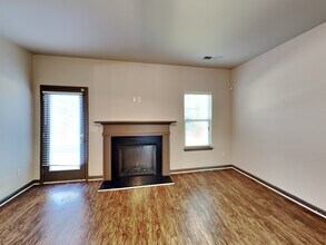658 Sweet Ashley Way in Loganville, GA - Building Photo - Building Photo