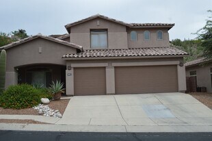 4302 N Sunset Cliff Dr in Tucson, AZ - Building Photo