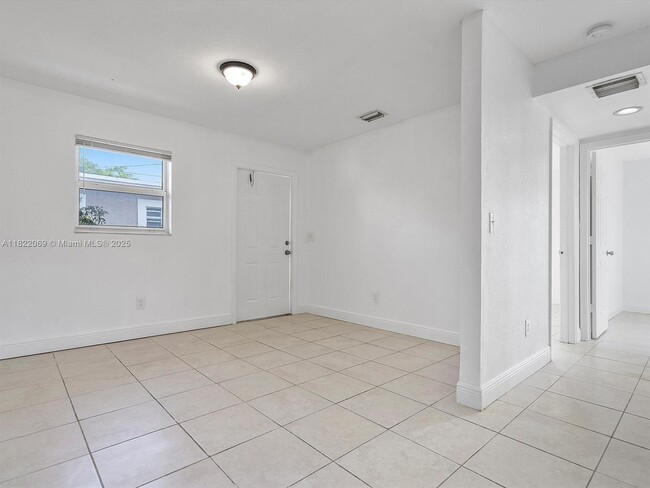 property at 821 NW 5th Ave