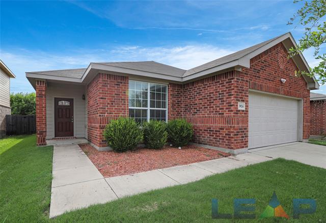 3924 Cane River Rd in Fort Worth, TX - Building Photo