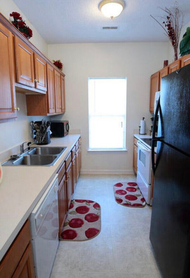 133 Pineshadow Dr photo'