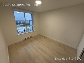 30490 Cardinal Ave in Abbotsford, BC - Building Photo - Building Photo