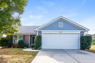 6710 Rain Creek Way in Charlotte, NC - Building Photo