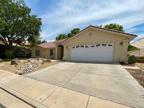 1708 E 2330 S St in Saint George, UT - Building Photo - Building Photo