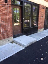 2044 Beacon St in Newton, MA - Building Photo - Building Photo