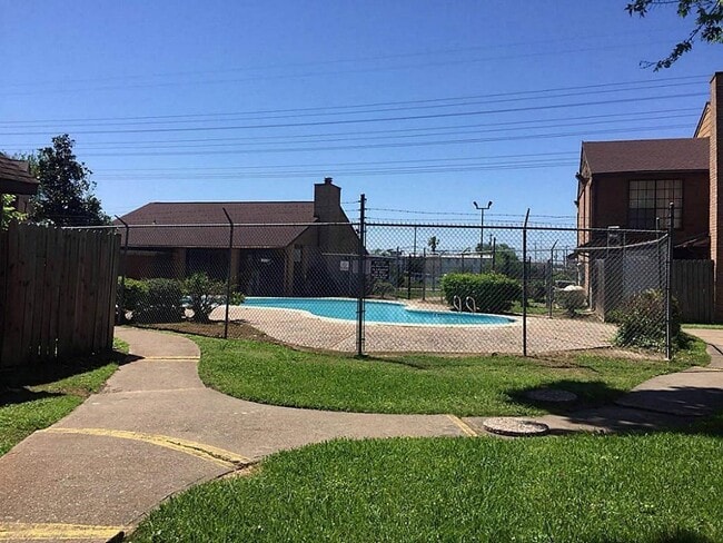 property at 9090 S Braeswood Blvd