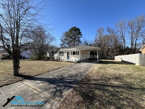 2408 Otis St in Durham, NC - Building Photo - Building Photo