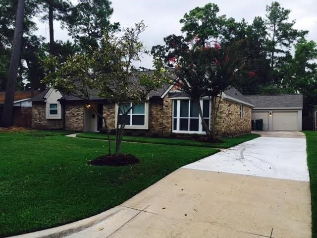 10127 Hanka Dr
