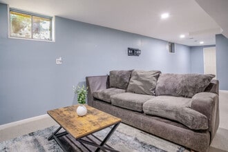 176 Grand Ave in Fox Lake, IL - Building Photo - Building Photo