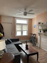 23 Hays St in Pittsburgh, PA - Building Photo