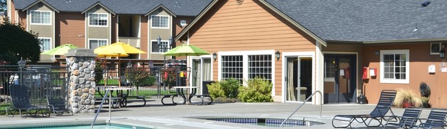 Citizen & Oake Apartments