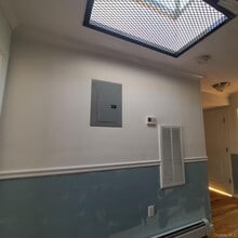 104-42 164th St in Queens, NY - Building Photo - Building Photo