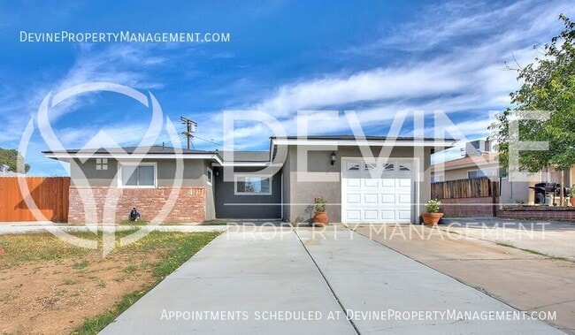 15044 Redondo Dr in Victorville, CA - Building Photo - Building Photo