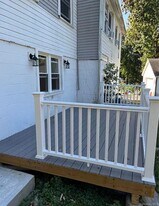 94 Baron De Hirsch Rd in Crompond, NY - Building Photo