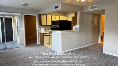 1029 S Hiawassee Rd in Orlando, FL - Building Photo - Building Photo