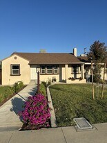 972 S Hope Ave in Reedley, CA - Building Photo