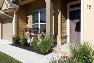 710 Arrow Point Dr in Cedar Park, TX - Building Photo - Building Photo