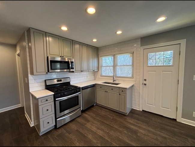 property at 703 N Alpine Rd