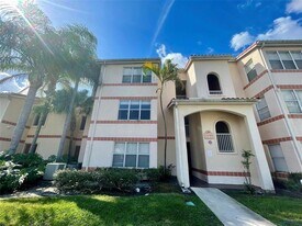 3350 Pinewalk Dr N, Unit 1413 in Margate, FL - Building Photo