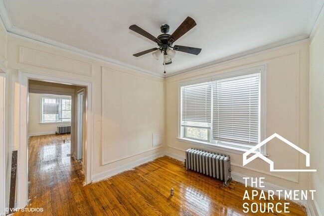 10 Adams St
