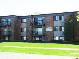 Pacific Park II in Fargo, ND - Building Photo