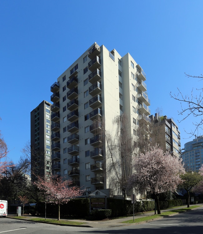 Ocean Park Place Apartments