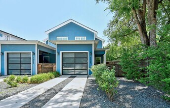 1411 Cometa St in Austin, TX - Building Photo - Building Photo