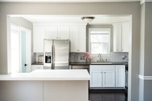 6812 Voyager Pl in Murray, UT - Building Photo