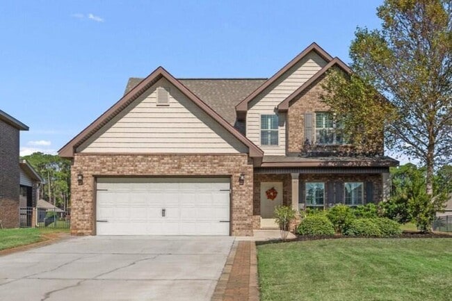 property at 142 Pin Oak Loop