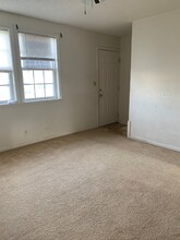 316 Pleasant St in Hinesville, GA - Building Photo - Building Photo