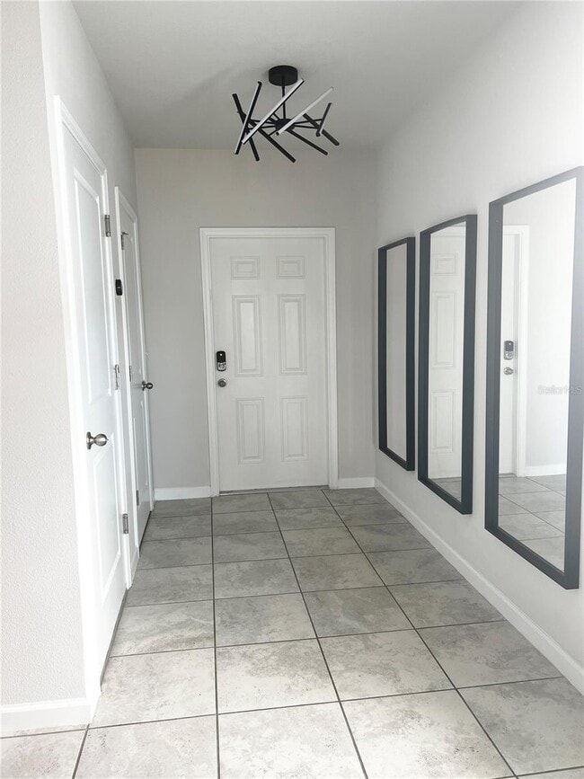 1517 Majestic Ln in Winter Haven, FL - Building Photo - Building Photo