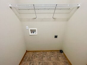 6008 N 8th Ave in Ozark, MO - Building Photo - Building Photo