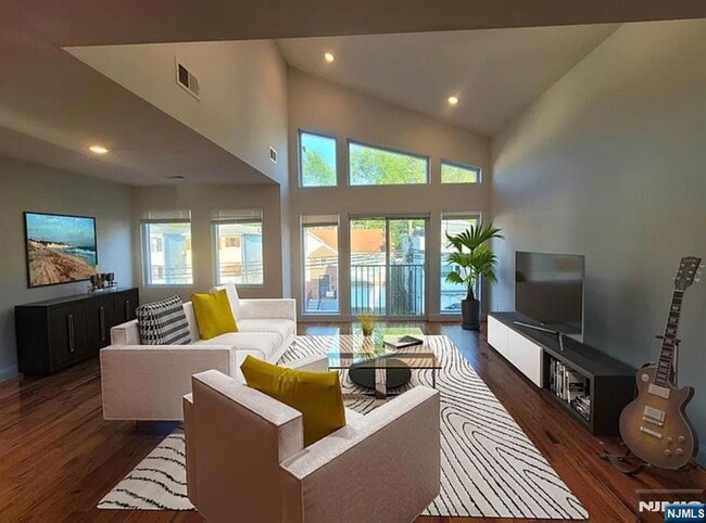 property at 129 Brookdale Ave