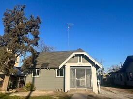 392 N Ferger Ave in Fresno, CA - Building Photo