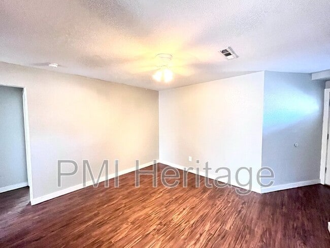 103 M.L.K. Jr Blvd in Fayetteville, AR - Building Photo - Building Photo