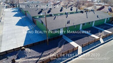 237 63rd St NW in Albuquerque, NM - Foto de edificio - Building Photo