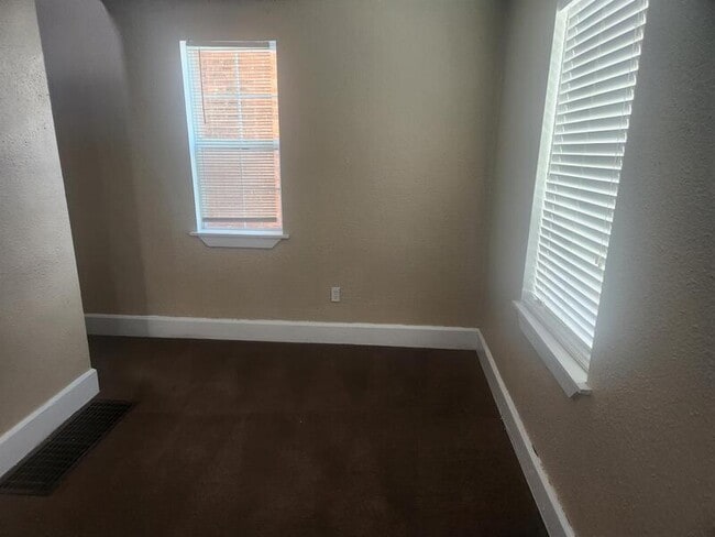 801 N Gladstone Ave in Indianapolis, IN - Building Photo - Building Photo