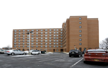 Bethany Towers in Hazlet, NJ - Building Photo - Building Photo