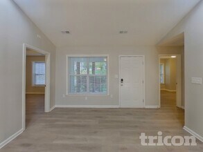 140 Diamond Dr in Mooresville, NC - Building Photo - Building Photo