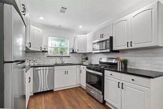 3867 Gaspar Dr in Dallas, TX - Building Photo - Building Photo