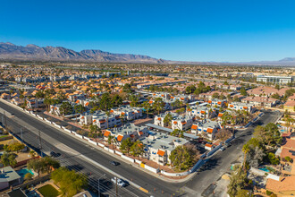 Spring Oaks III in Las Vegas, NV - Building Photo - Building Photo