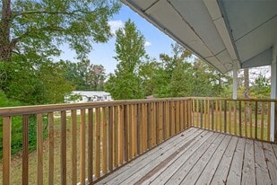 5199 E Farm to Market 1988 in Livingston, TX - Building Photo