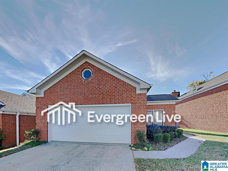 816 Rockhurst Ln in Birmingham, AL - Building Photo