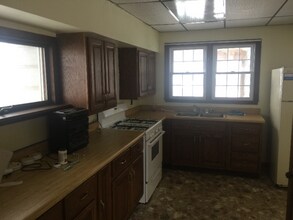 230 State St in Potsdam, NY - Foto de edificio - Building Photo