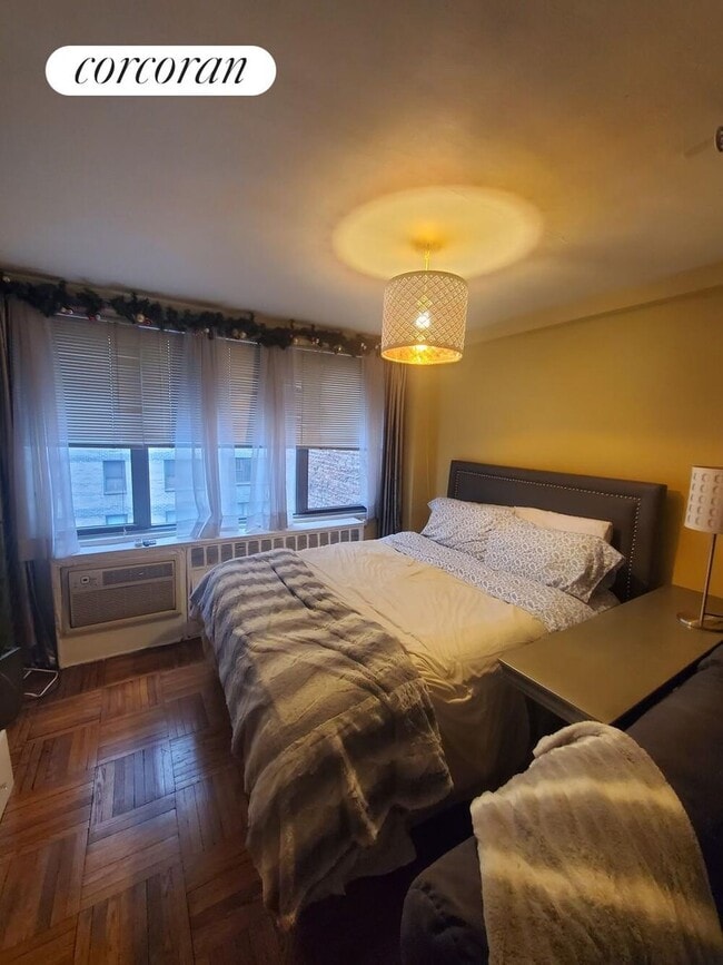 209 E 56th St in New York, NY - Foto de edificio - Building Photo