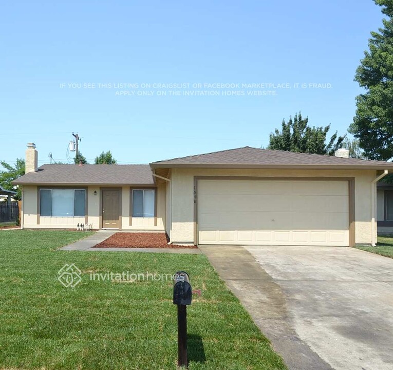 7548 Lemarsh Way in Sacramento, CA - Building Photo