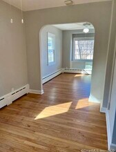 270 East St in Plainville, CT - Building Photo - Building Photo