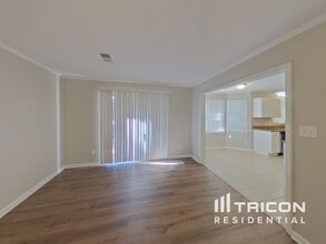 8404 Sills Ct in Charlotte, NC - Building Photo - Building Photo