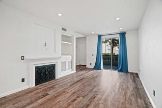 28252 Canterbury Ct in Santa Clarita, CA - Building Photo - Building Photo